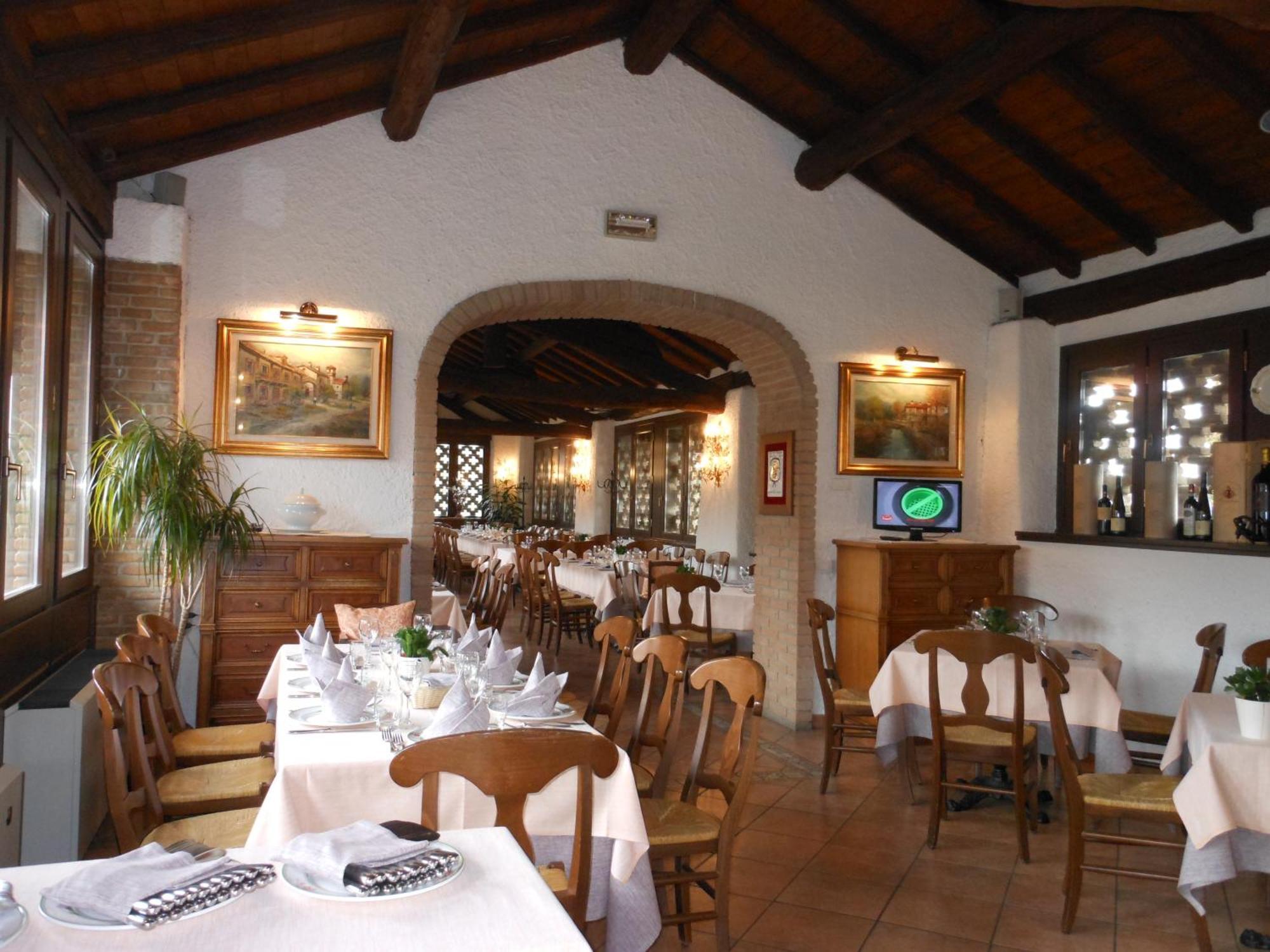 Agriturismo Cassinazza Orsenigo Zewnętrze zdjęcie