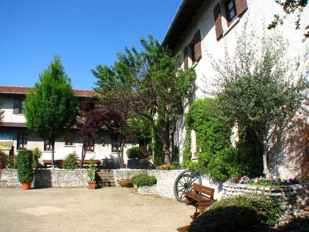 Agriturismo Cassinazza Orsenigo Zewnętrze zdjęcie
