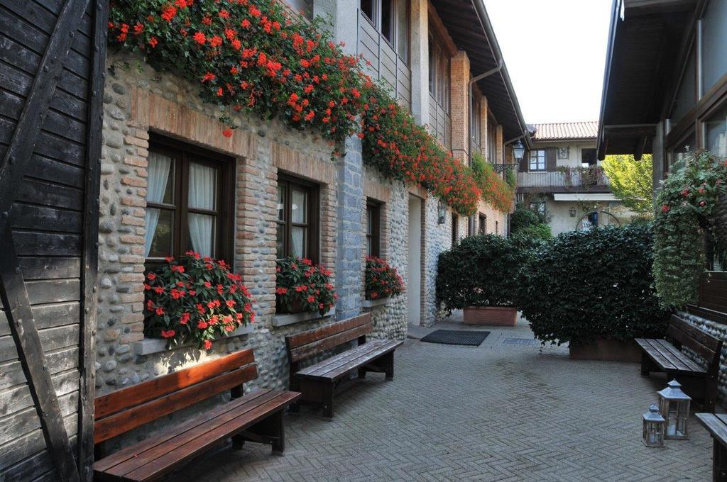 Agriturismo Cassinazza Orsenigo Zewnętrze zdjęcie